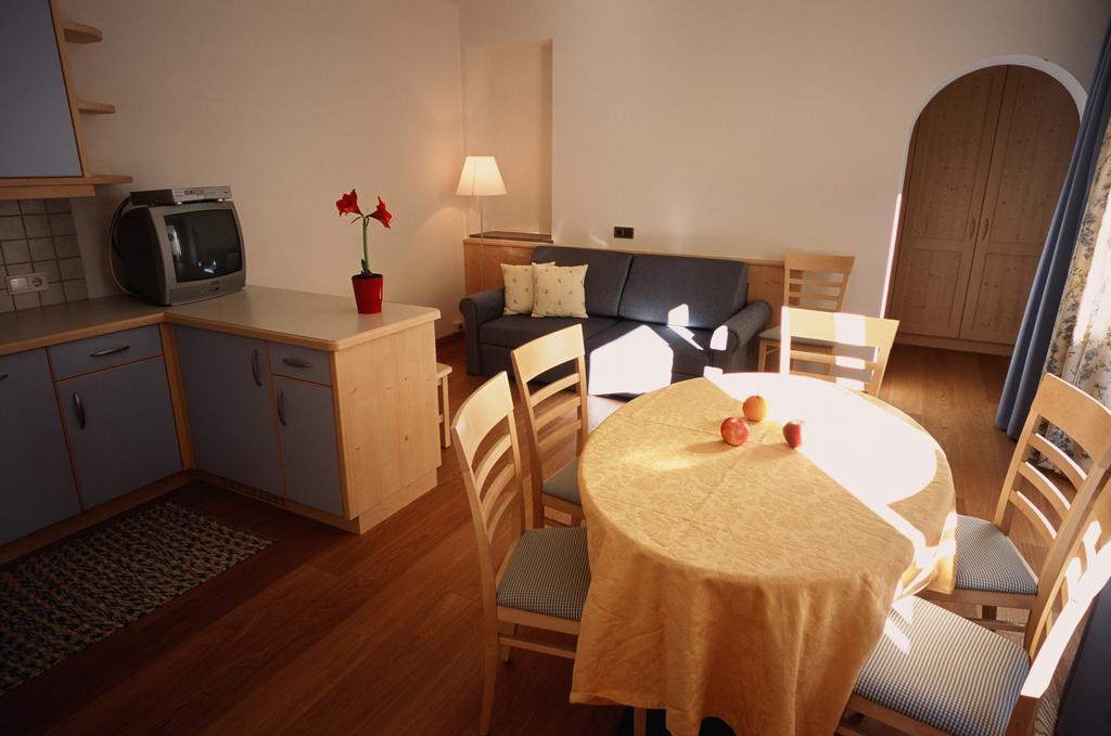 Residence Frea Selva di Val Gardena Phòng bức ảnh